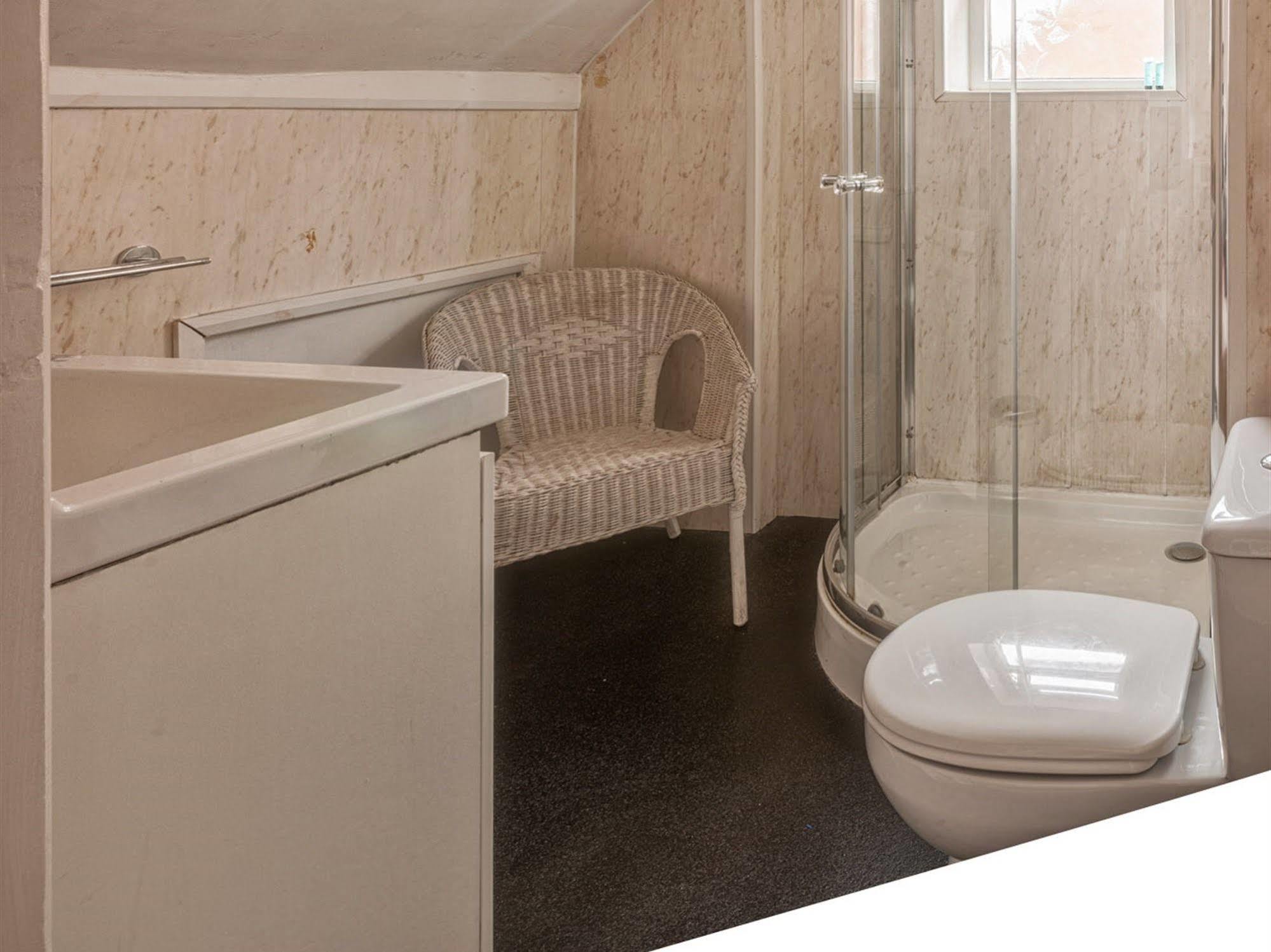 Austin Guest House Warwick  Extérieur photo